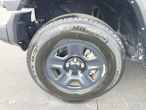 Used 2023 Jeep Wrangler Unlimited Sport AWD/4WD image 16