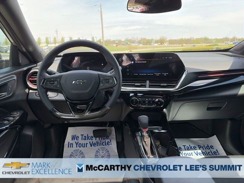 New 2026 Chevrolet Trax RS w/ Sunroof Package image 48