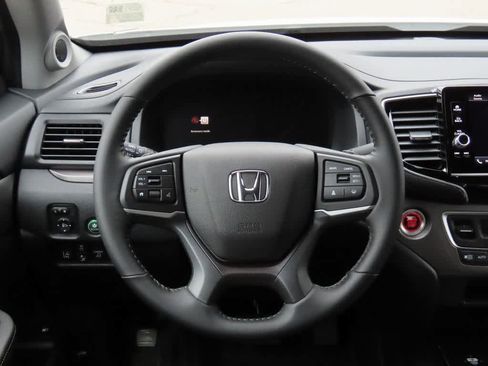 New 2026 Honda Ridgeline Sport image 17