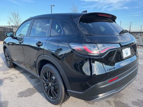 Certified 2026 Honda HR-V Sport image 6