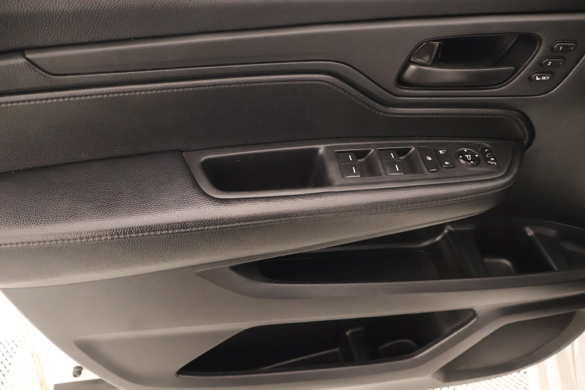 Used 2024 Honda Odyssey Sport image 16