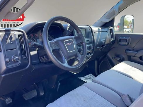 Used 2019 GMC Sierra 3500 2WD Regular Cab image 21