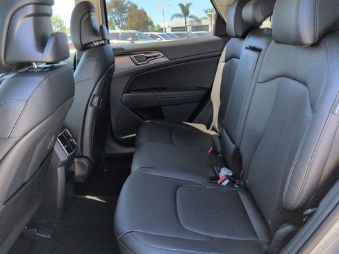 New 2026 Kia Sportage SX FWD image 26