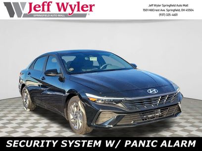 Used 2025 Hyundai Elantra Blue