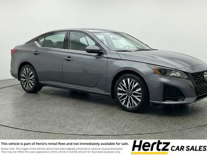 Used 2025 Nissan Altima 2.5 SV