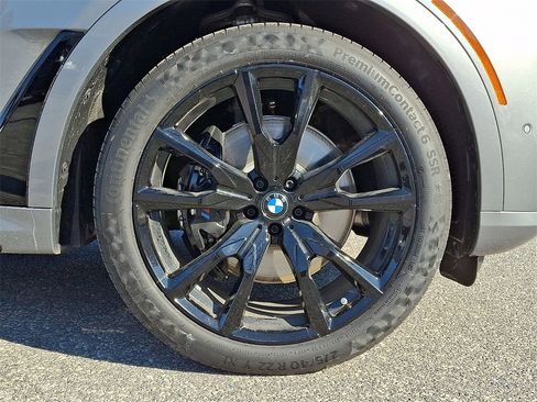 New 2026 BMW X7 M60i image 7