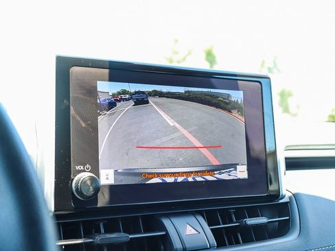 Certified 2024 Toyota RAV4 XLE AWD/4WD image 29