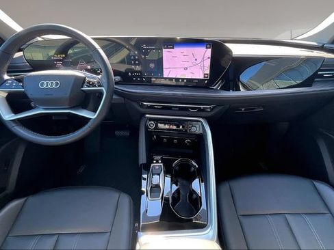 Used 2025 Audi Q5 Premium w/ Convenience Package AWD/4WD image 7
