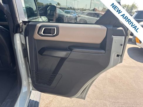 Used 2024 Ford Bronco Wildtrak AWD/4WD image 12