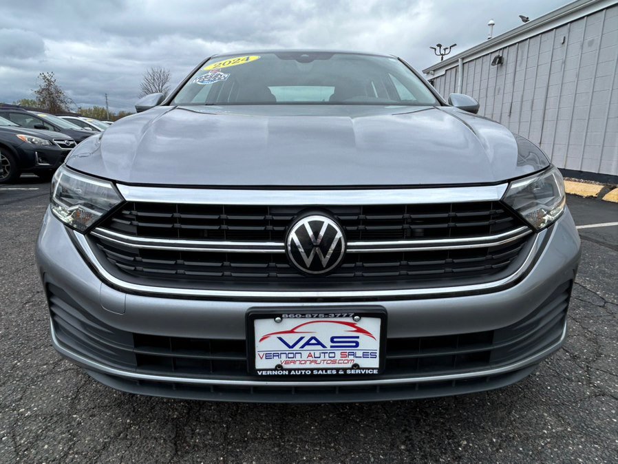 Used 2024 Volkswagen Jetta S FWD image 2