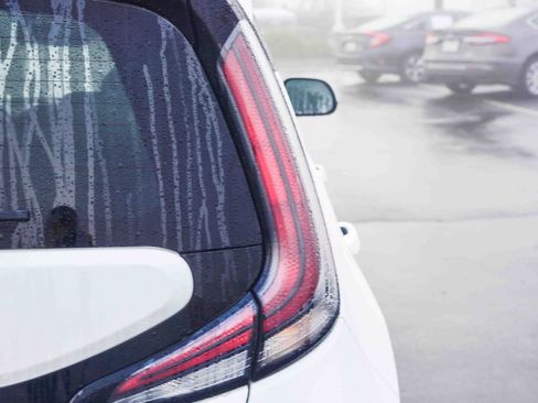 Used 2023 Kia Soul LX image 7