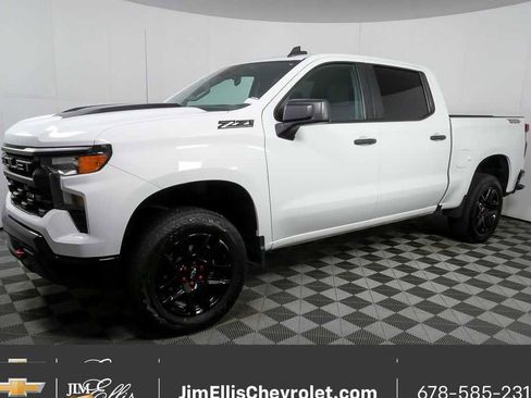 Certified 2023 Chevrolet Silverado 1500 Custom Trail Boss w/ LPO, Dark Essentials Package image 2