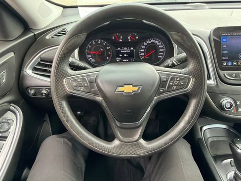 Used 2020 Chevrolet Malibu LT w/ Fleet LT Safety Package FWD image 14