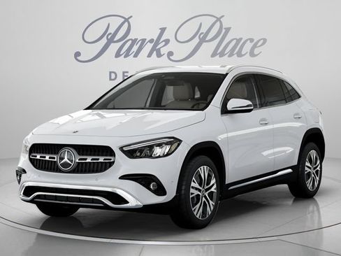 Used 2025 Mercedes-Benz GLA 250 4MATIC image 37