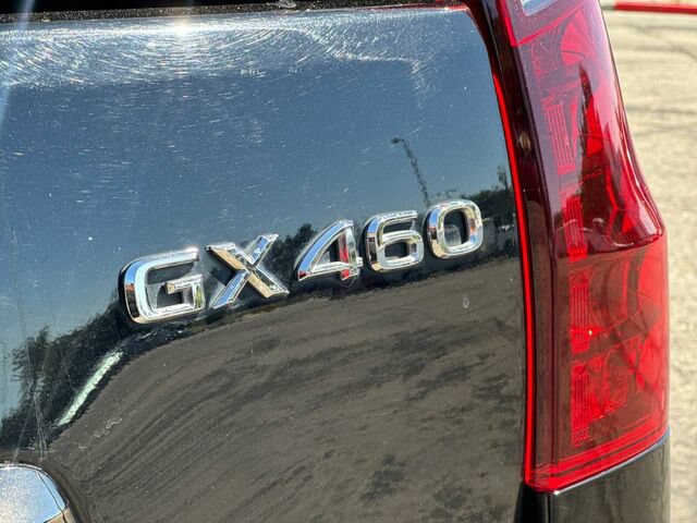 Used 2022 Lexus GX 460 w/ Black Line Special Edition AWD/4WD image 34