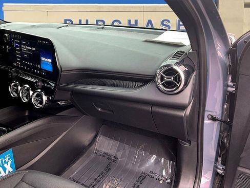 Used 2024 Chevrolet Blazer EV LT image 25