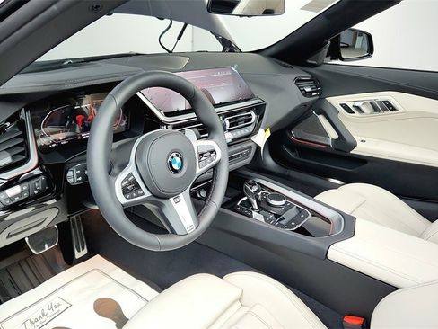 New 2026 BMW Z4 M40i w/ Premium Package image 13