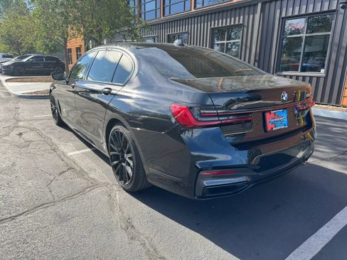 Used 2020 BMW 750i xDrive w/ Executive Package AWD/4WD image 3
