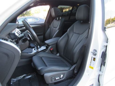Used 2021 BMW X3 sDrive30i w/ M Sport Package image 7