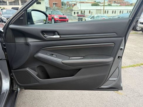 Used 2020 Nissan Altima 2.5 SR FWD image 20