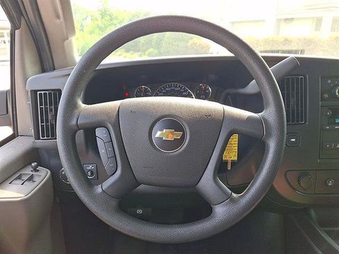 Used 2025 Chevrolet Express 2500 w/ Driver Convenience Package RWD image 16