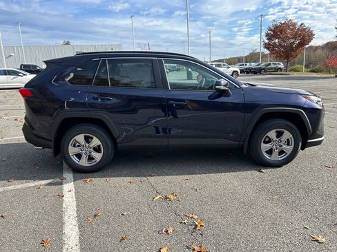 New 2025 Toyota RAV4 XLE image 6