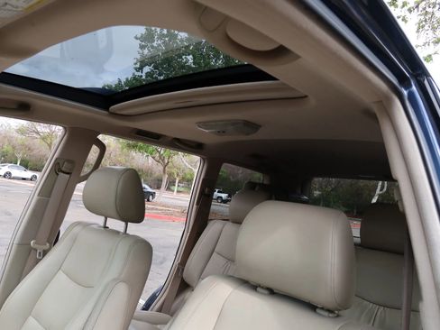 Used 2004 Lexus GX 470 AWD/4WD image 24