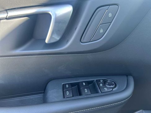 New 2026 Buick Enclave Preferred image 22