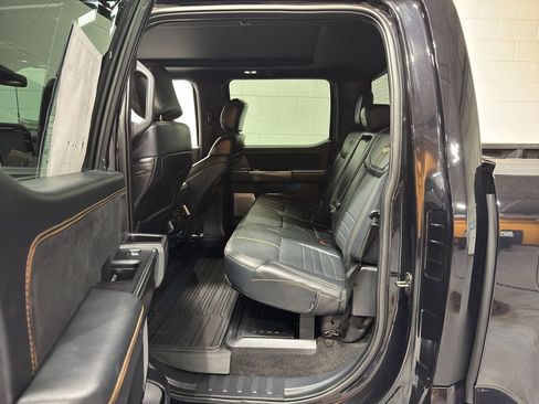 Used 2022 Ford F150 Platinum w/ FX4 Off-Road Package image 12