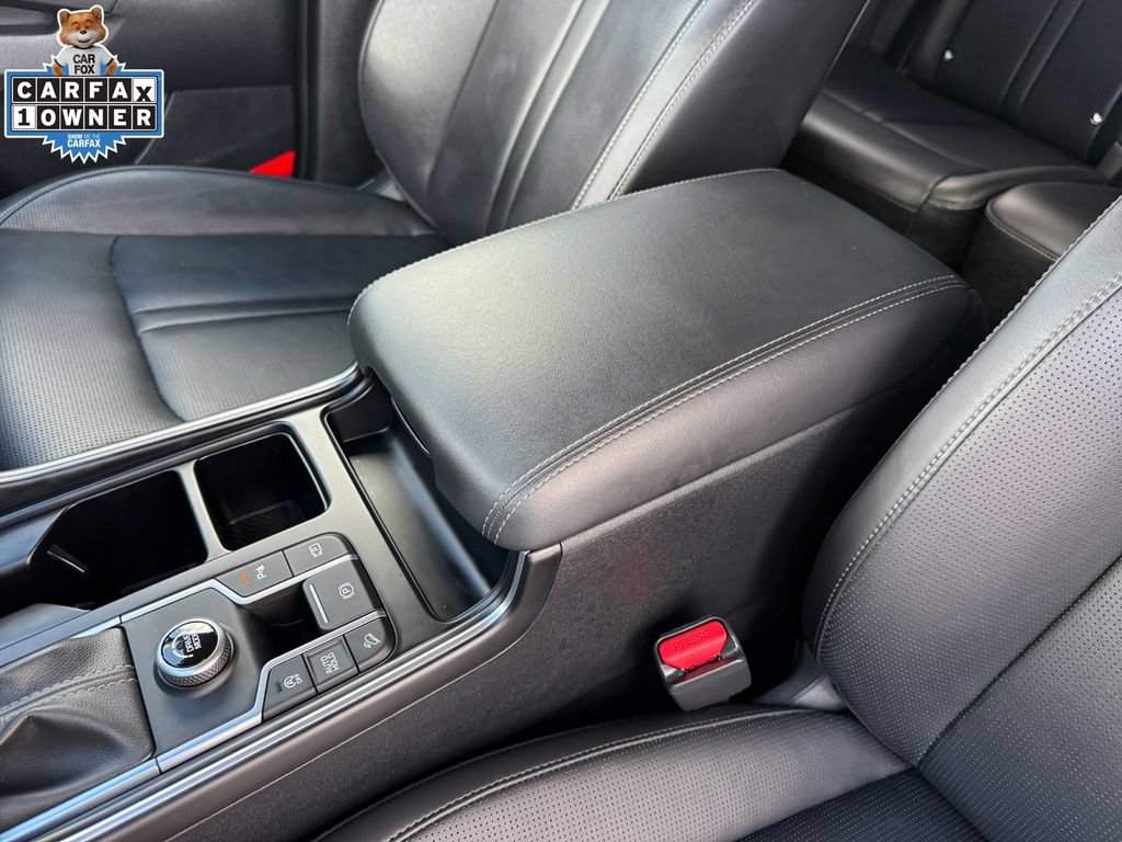 Certified 2025 Kia Sorento S w/ Panoramic Sunroof Package FWD image 24