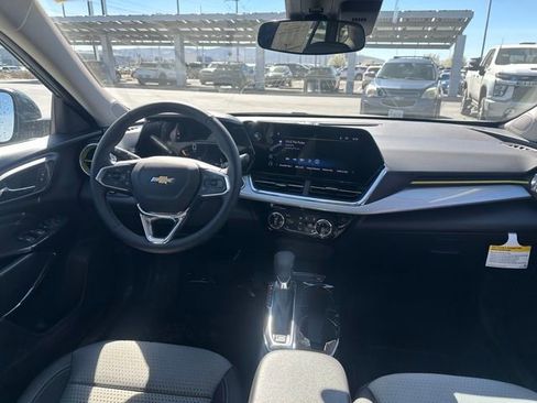 New 2026 Chevrolet Trax LT w/ Driver Confidence Package FWD image 16