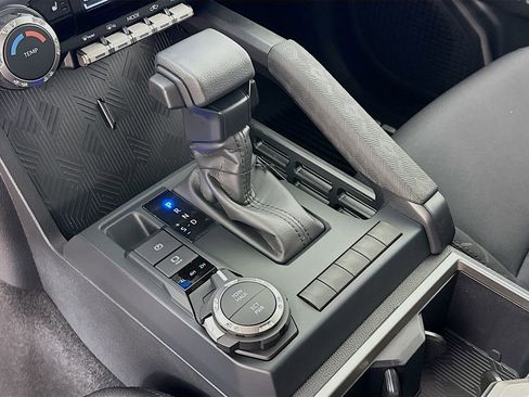New 2026 Toyota Tacoma SR5 AWD/4WD image 19
