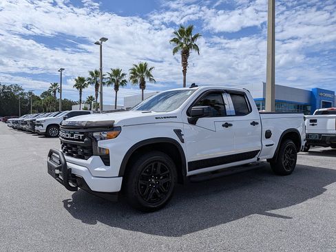 Used 2025 Chevrolet Silverado 1500 Custom w/ Turbomax Blackout Package RWD image 7