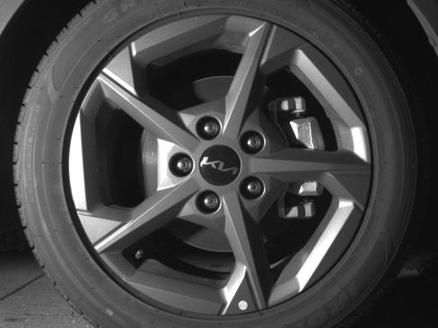 Used 2025 Kia K4 FWD image 13