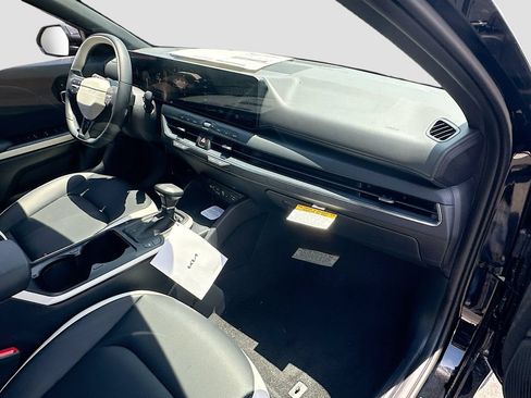 New 2026 Kia K4 GT-Line FWD image 28
