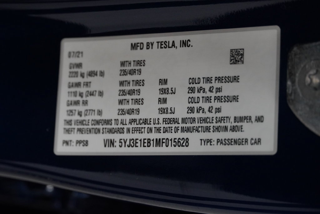 Used 2021 Tesla Model 3 Long Range AWD/4WD image 41