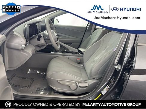Certified 2022 Hyundai Elantra SEL image 25