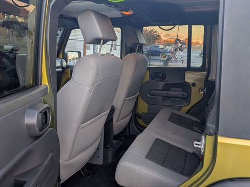 Used 2010 Jeep Wrangler Unlimited Sport image 6