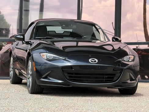 Used 2018 MAZDA MX-5 Miata Grand Touring RWD image 22
