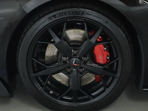 Used 2021 Chevrolet Corvette Stingray Preferred Cpe w/ Z51 Performance Package RWD image 35