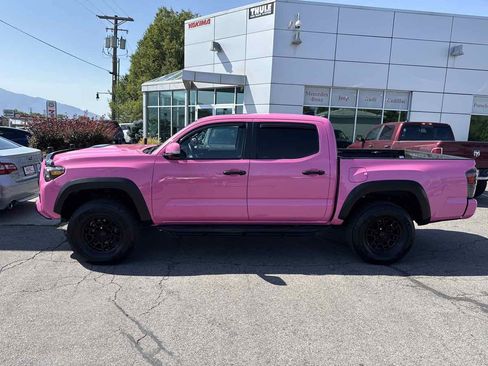 Used 2021 Toyota Tacoma TRD Pro AWD/4WD image 8