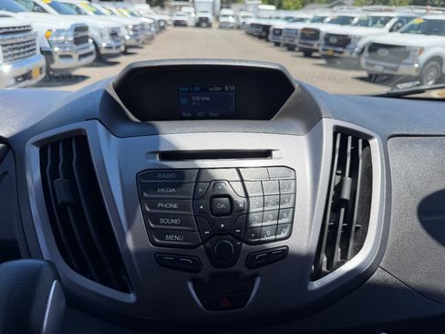 Used 2015 Ford Transit 150 XLT RWD image 18