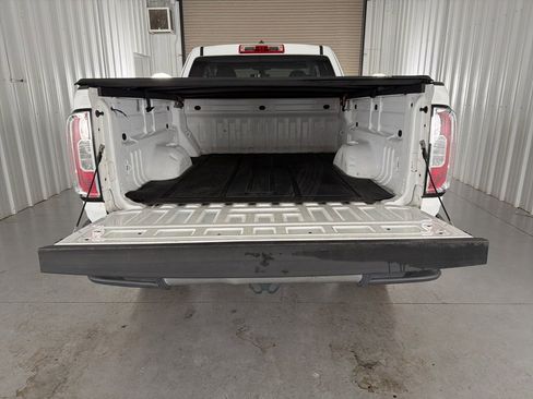 Used 2016 GMC Canyon W/T w/ Convenience Package image 7