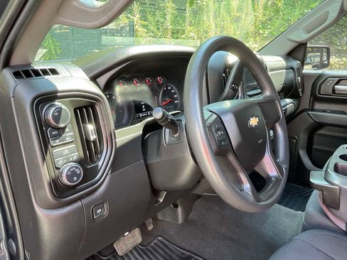 Certified 2020 Chevrolet Silverado 1500 Custom w/ Custom Value Package image 10