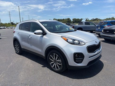 Used 2019 Kia Sportage EX FWD image 1