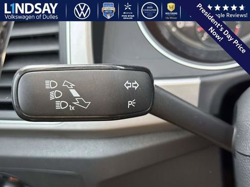 Used 2019 Volkswagen Atlas SE w/ Panoramic Sunroof Package image 23