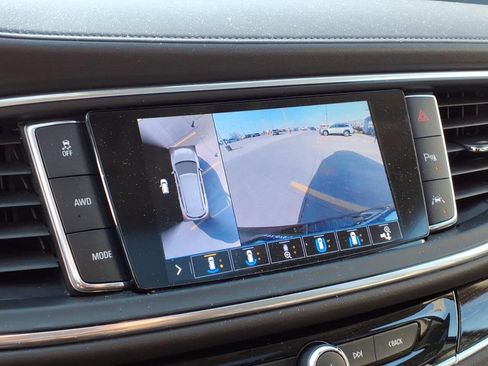 Used 2020 Buick Enclave Avenir w/ Avenir Technology Package image 13