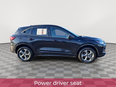 Used 2024 Ford Escape ST-Line image 10