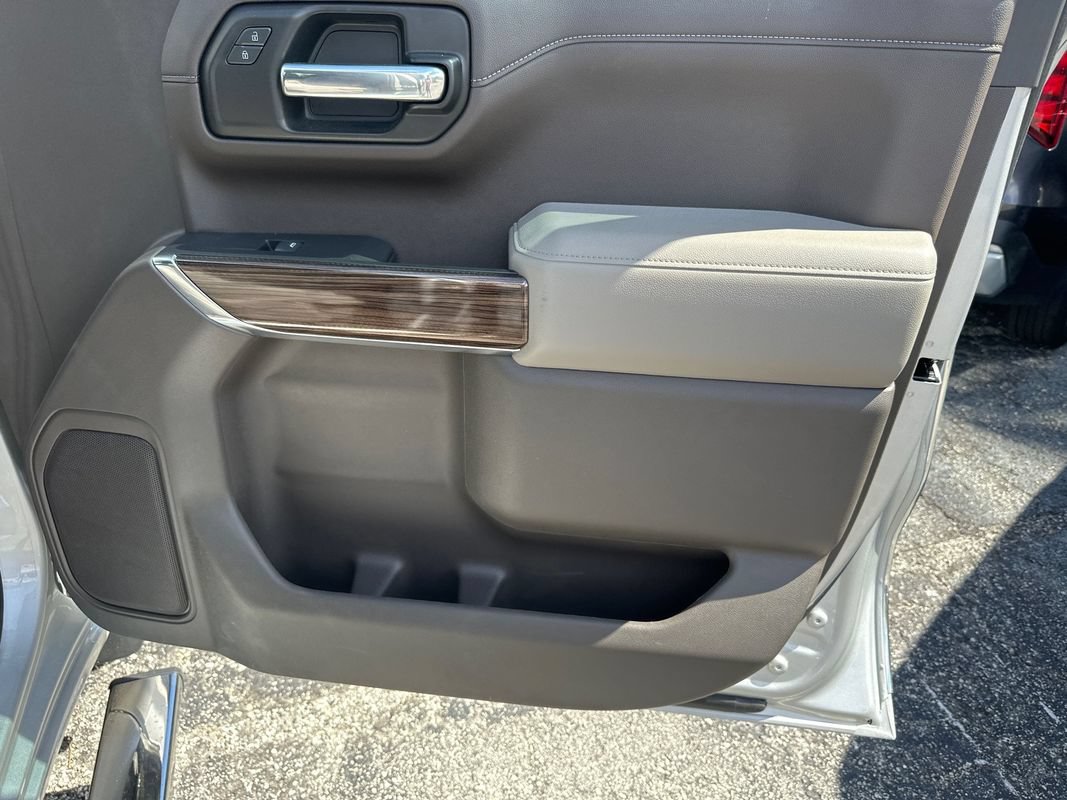 Used 2020 Chevrolet Silverado 1500 LT w/ All-Star Edition RWD image 19