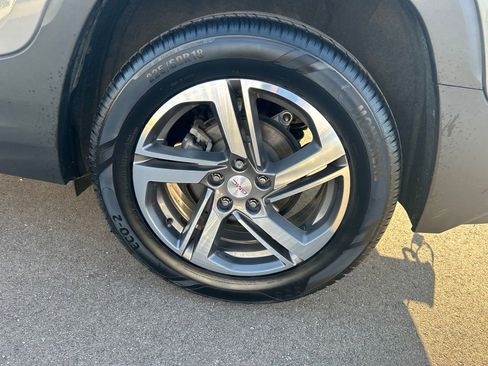 Used 2019 GMC Terrain SLT w/ Preferred Package AWD/4WD image 12